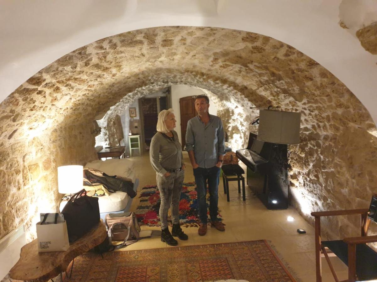 La Villageoise, Chambre Troglodyte Pitoresque Au Coeur Du Village Rognes Buitenkant foto