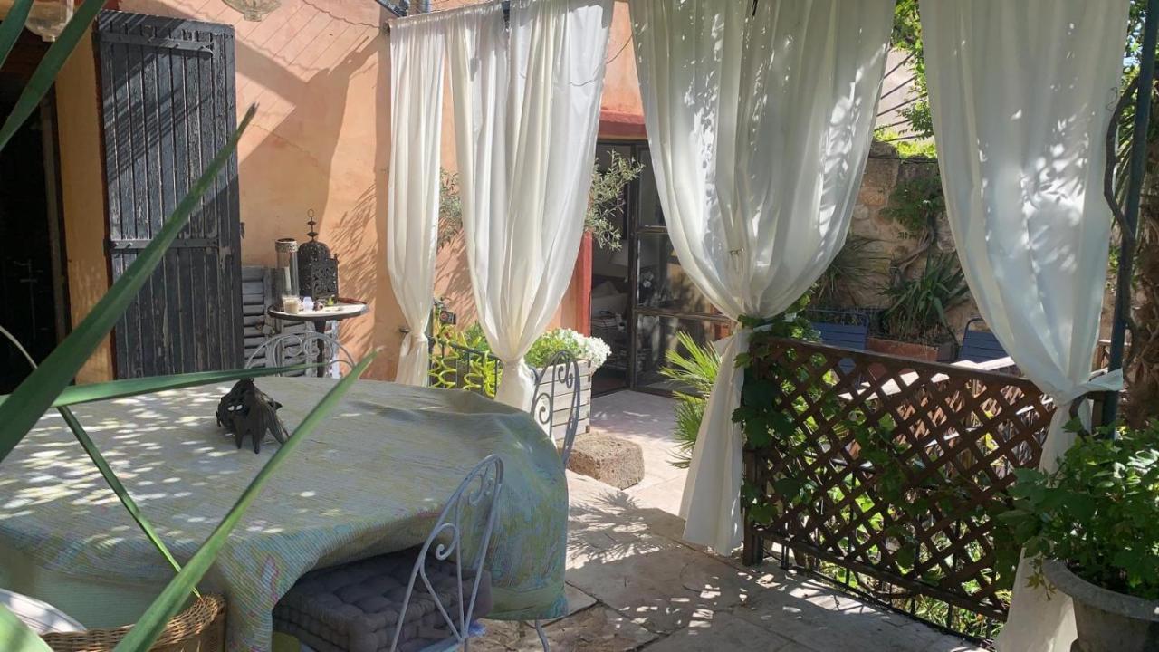 La Villageoise, Chambre Troglodyte Pitoresque Au Coeur Du Village Rognes Buitenkant foto