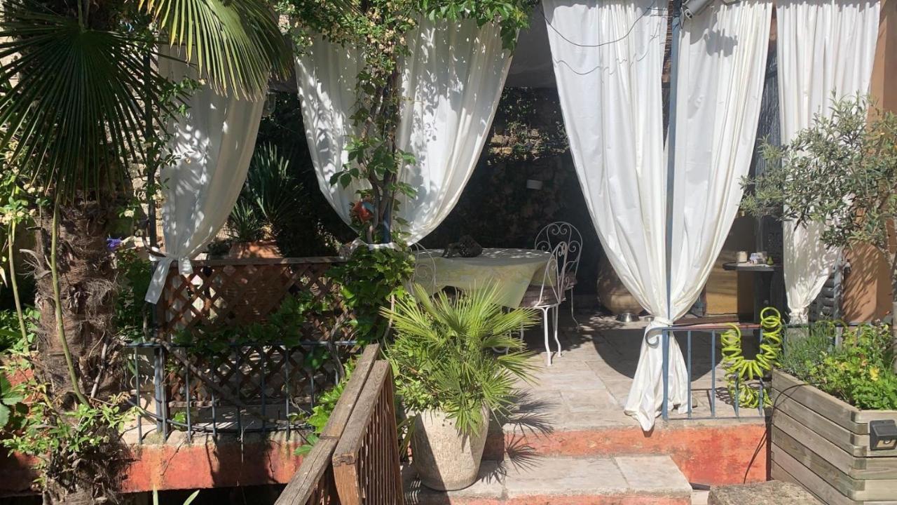 La Villageoise, Chambre Troglodyte Pitoresque Au Coeur Du Village Rognes Buitenkant foto