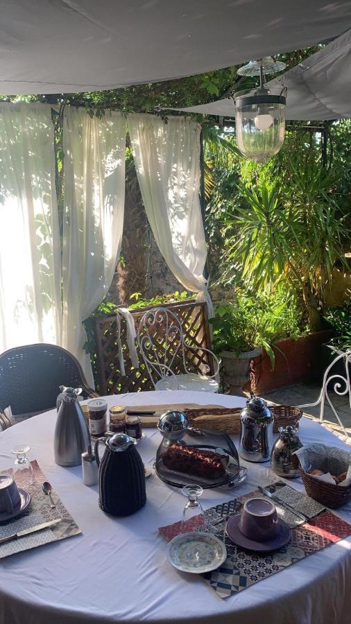 La Villageoise, Chambre Troglodyte Pitoresque Au Coeur Du Village Rognes Buitenkant foto